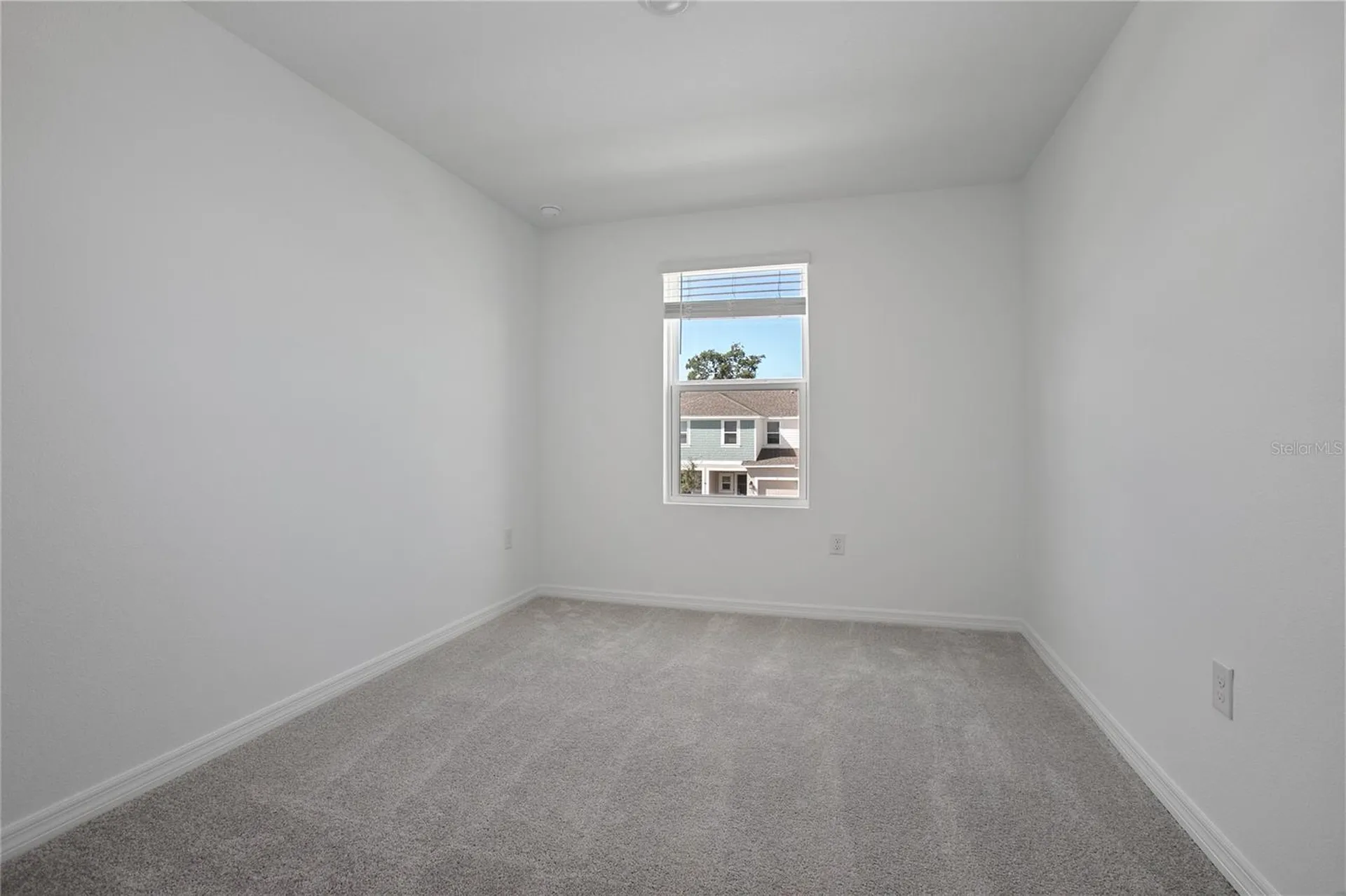 184 River Front Way Edgewater FL 32141