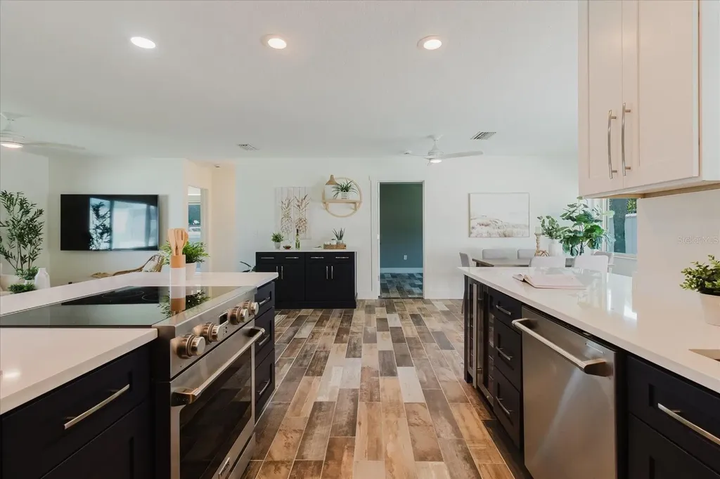 411 87th Avenue St Pete Beach FL 33706