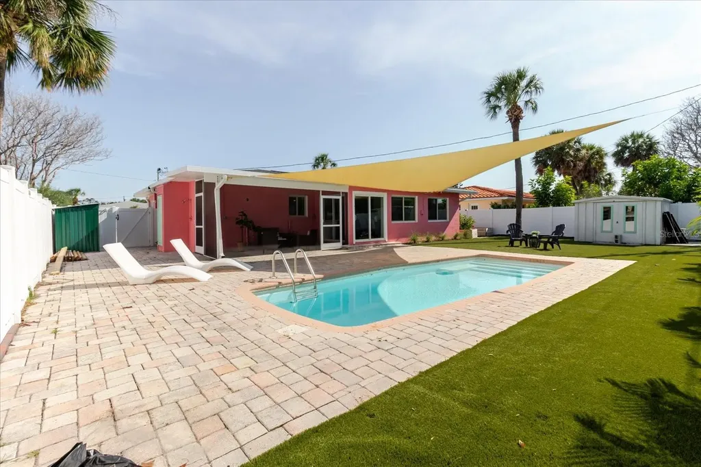 411 87th Avenue St Pete Beach FL 33706