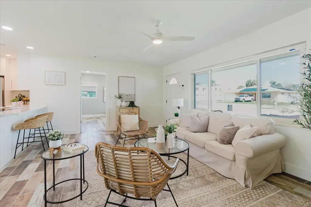 411 87th Avenue St Pete Beach FL 33706