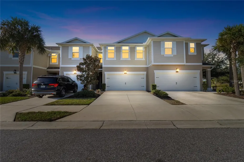 2313 Sunset Wind Loop Oldsmar FL 34677