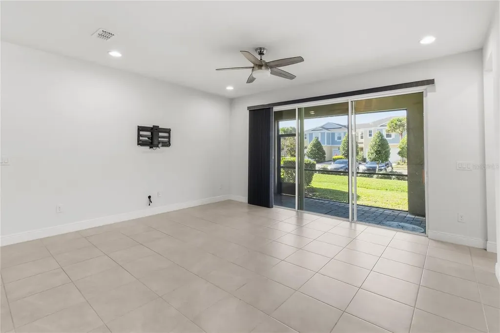 2313 Sunset Wind Loop Oldsmar FL 34677