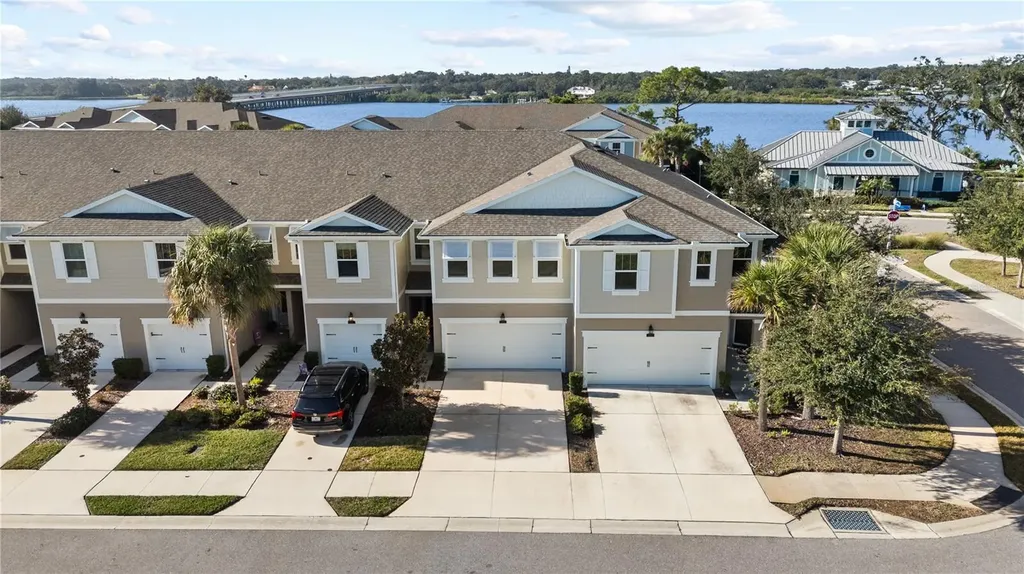 2313 Sunset Wind Loop Oldsmar FL 34677