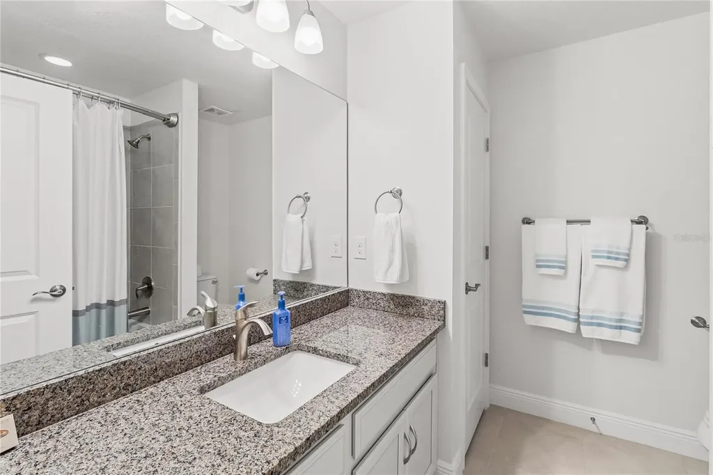 2313 Sunset Wind Loop Oldsmar FL 34677