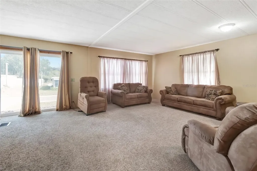1409 Ridge Road Tavares FL 32778