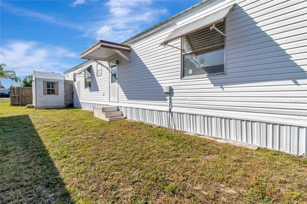 1409 Ridge Road Tavares FL 32778