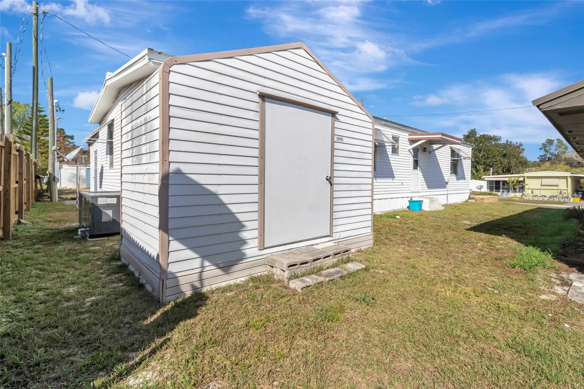 1409 Ridge Road Tavares FL 32778