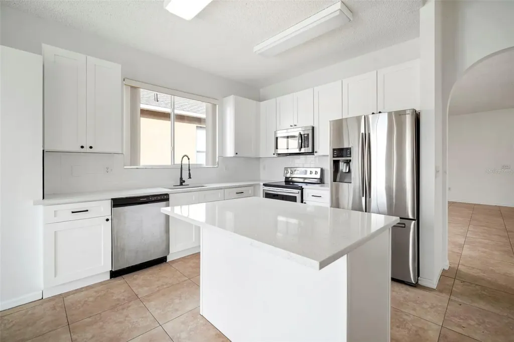 930 Grand Canyon Drive Valrico FL 33594