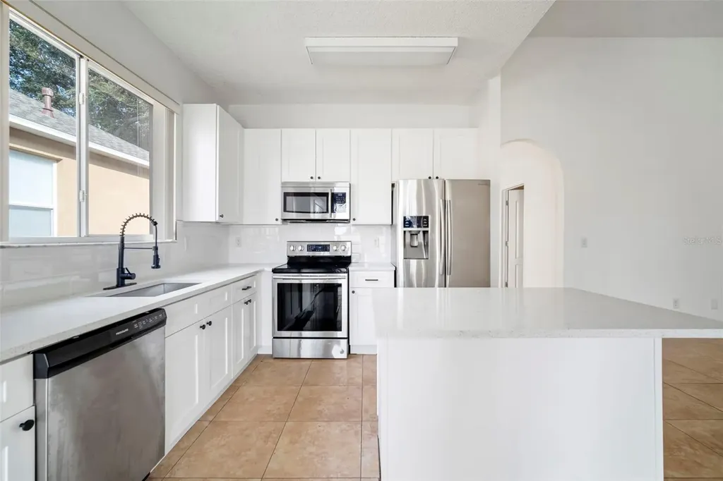 930 Grand Canyon Drive Valrico FL 33594