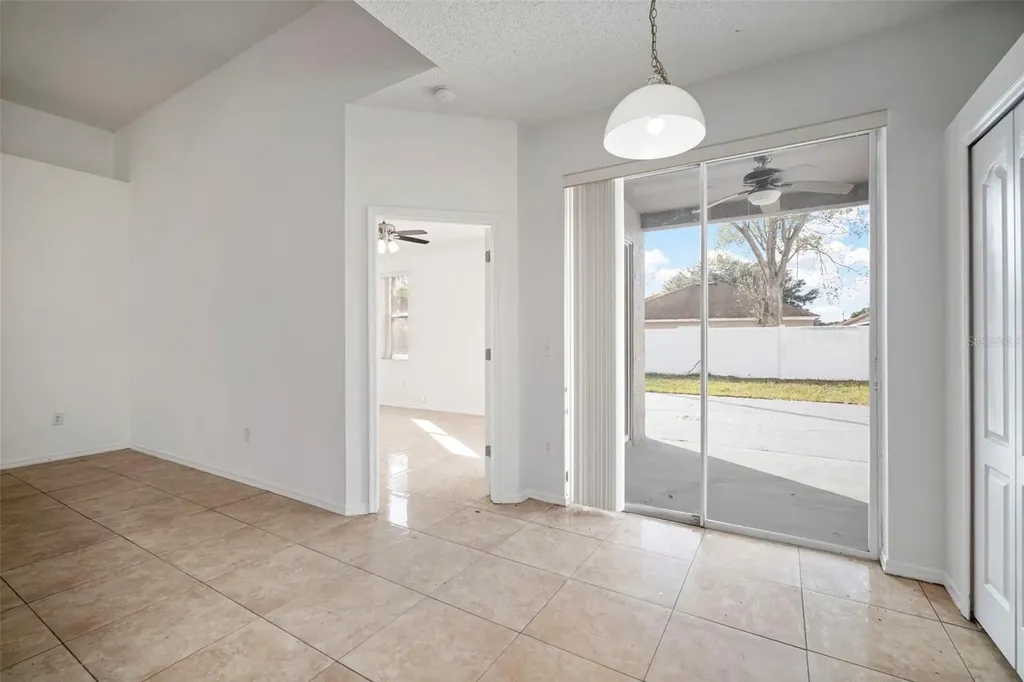 930 Grand Canyon Drive Valrico FL 33594