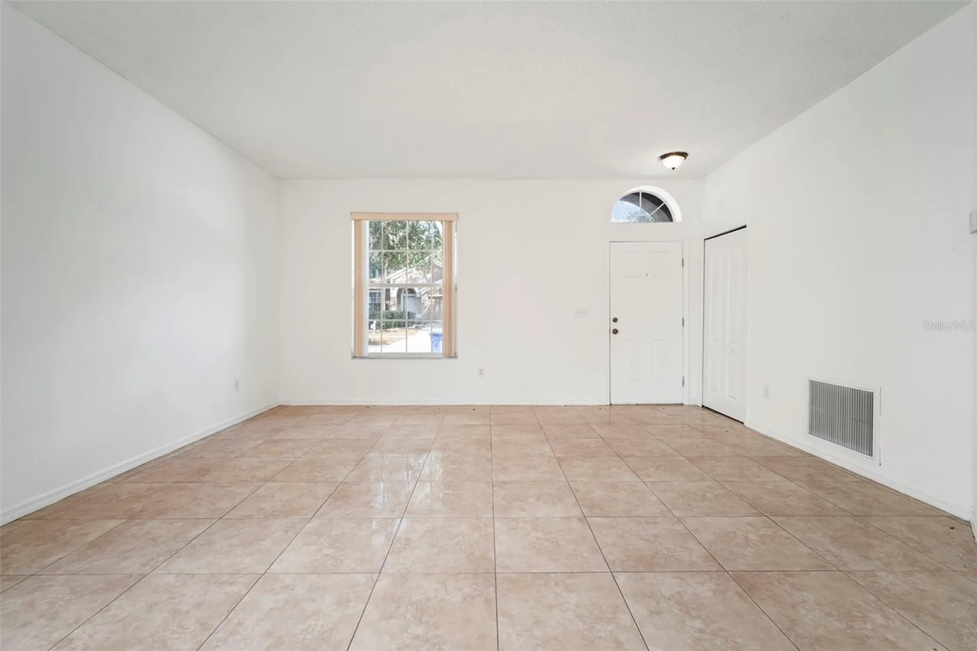 930 Grand Canyon Drive Valrico FL 33594