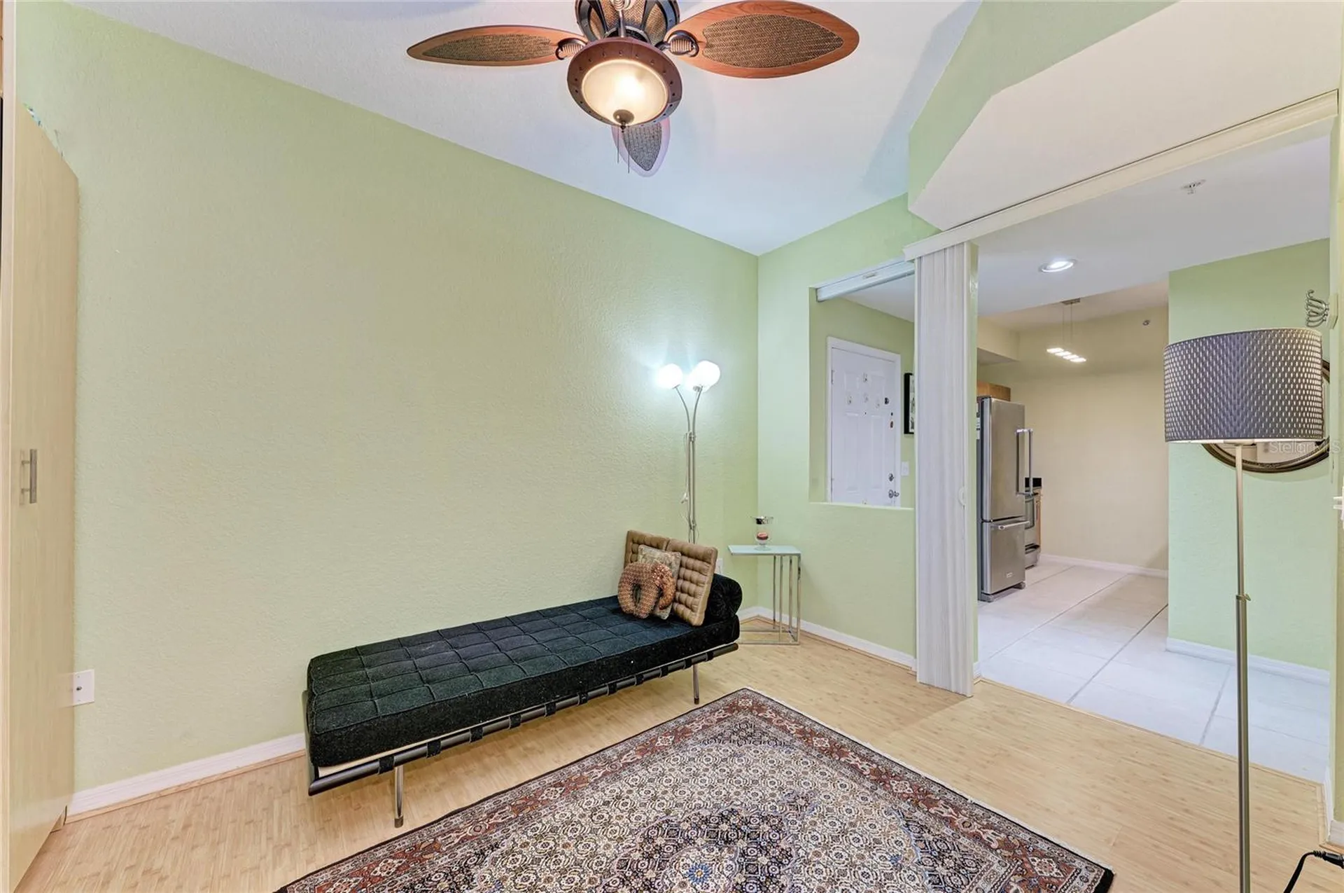 1064 N Tamiami Trail Sarasota FL 34236