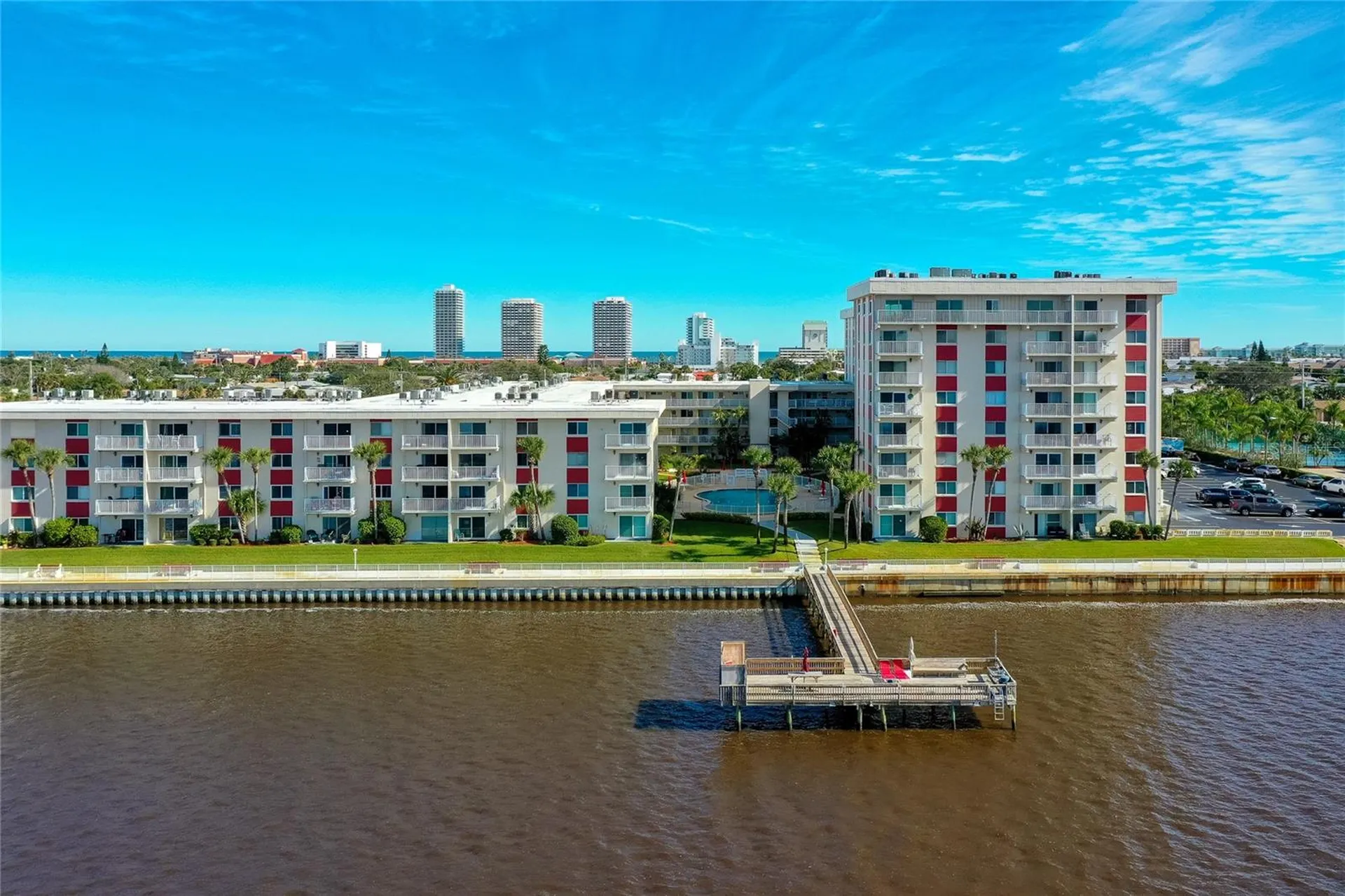 2711 N Halifax Avenue Daytona Beach FL 32118