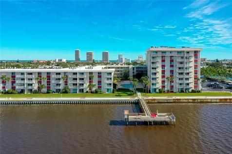 2711 N Halifax Avenue Daytona Beach FL 32118