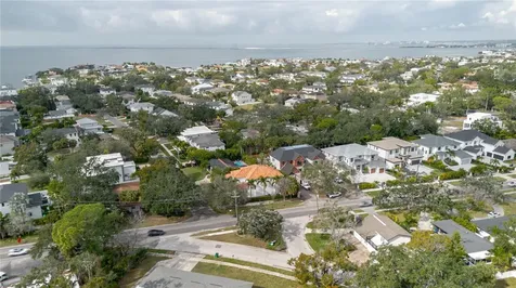 3014 S Westshore Boulevard Tampa FL 33629
