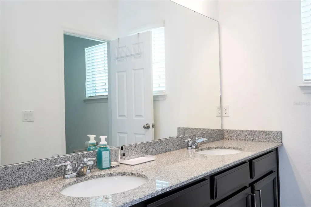 8225 Bryce Canyon Avenue Windermere FL 34786