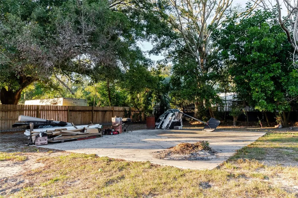 12104 Anderson Drive N Riverview FL 33579