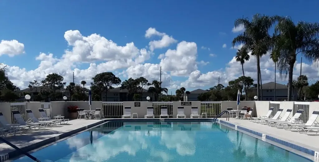 1531 SE Royal Green Circle Port St Lucie FL 34952