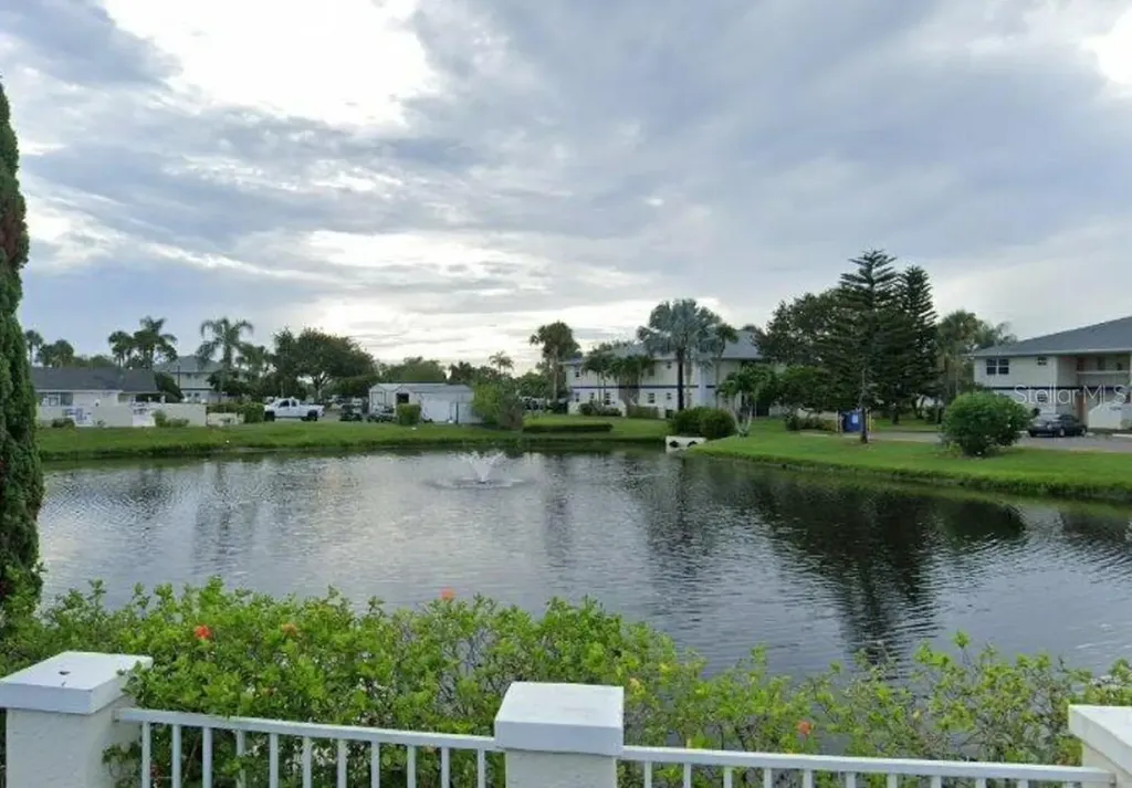 1531 SE Royal Green Circle Port St Lucie FL 34952