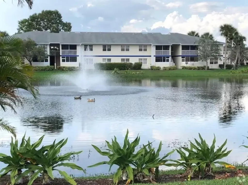 1531 SE Royal Green Circle Port St Lucie FL 34952