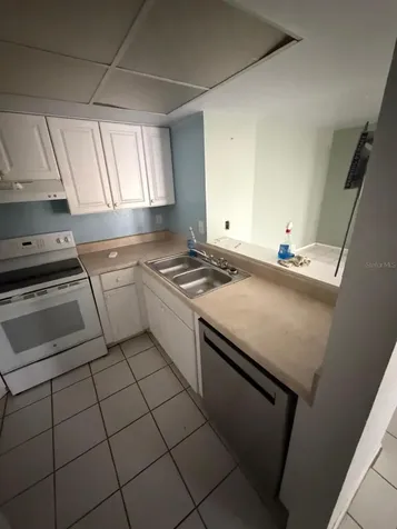 1531 SE Royal Green Circle Port St Lucie FL 34952