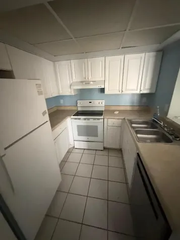 1531 SE Royal Green Circle Port St Lucie FL 34952