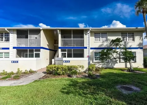 1531 SE Royal Green Circle Port St Lucie FL 34952