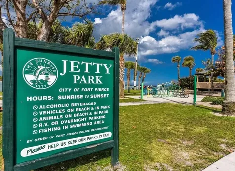 1531 SE Royal Green Circle Port St Lucie FL 34952