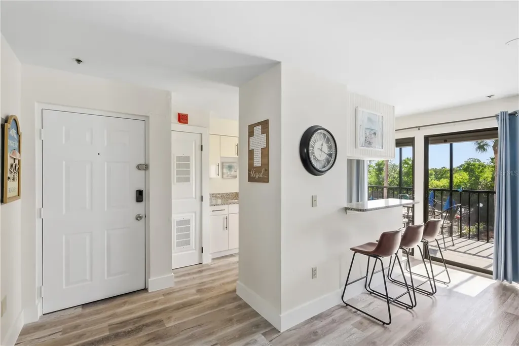 3601 E Bay Drive Holmes Beach FL 34217