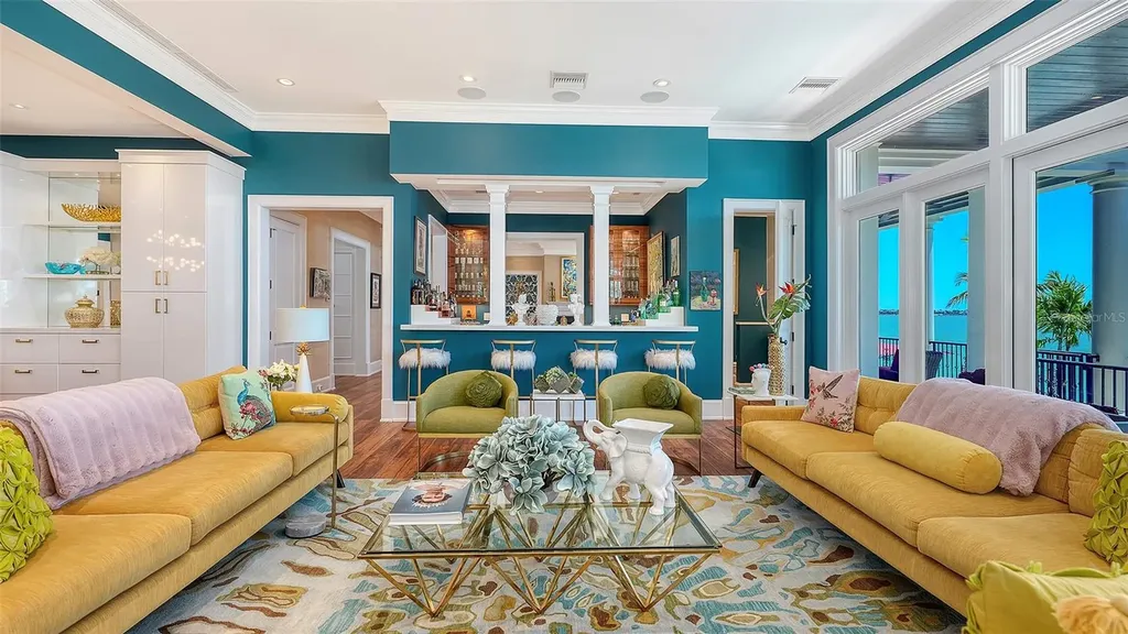 1204 Hillview Drive Sarasota FL 34239