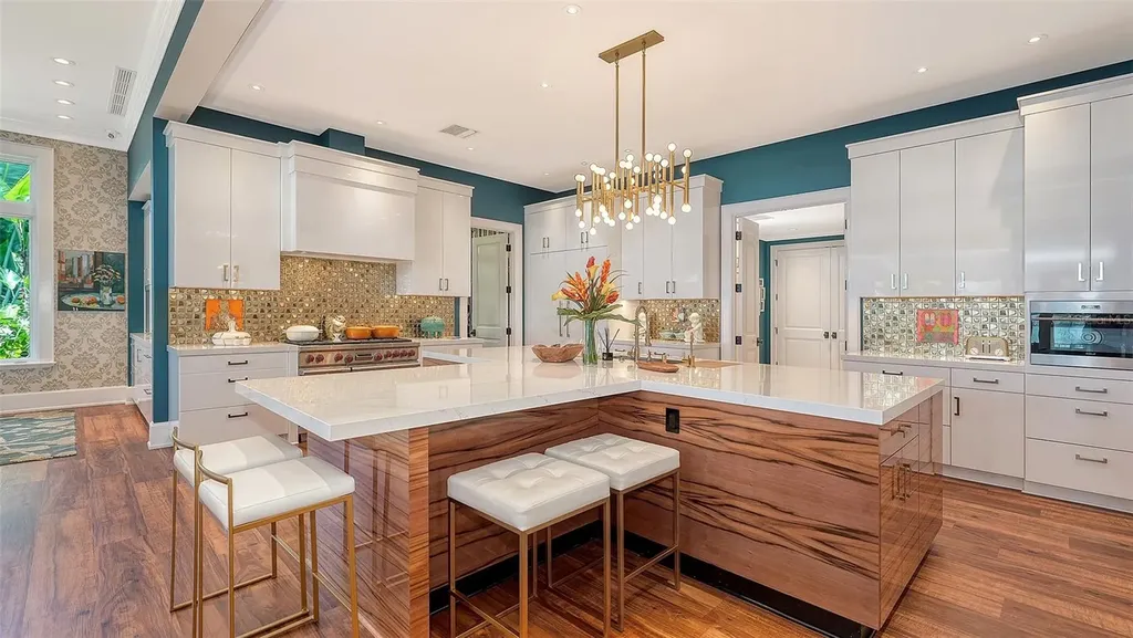1204 Hillview Drive Sarasota FL 34239