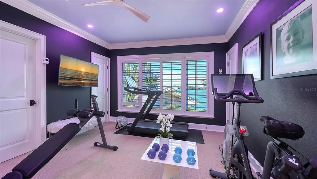 1204 Hillview Drive Sarasota FL 34239