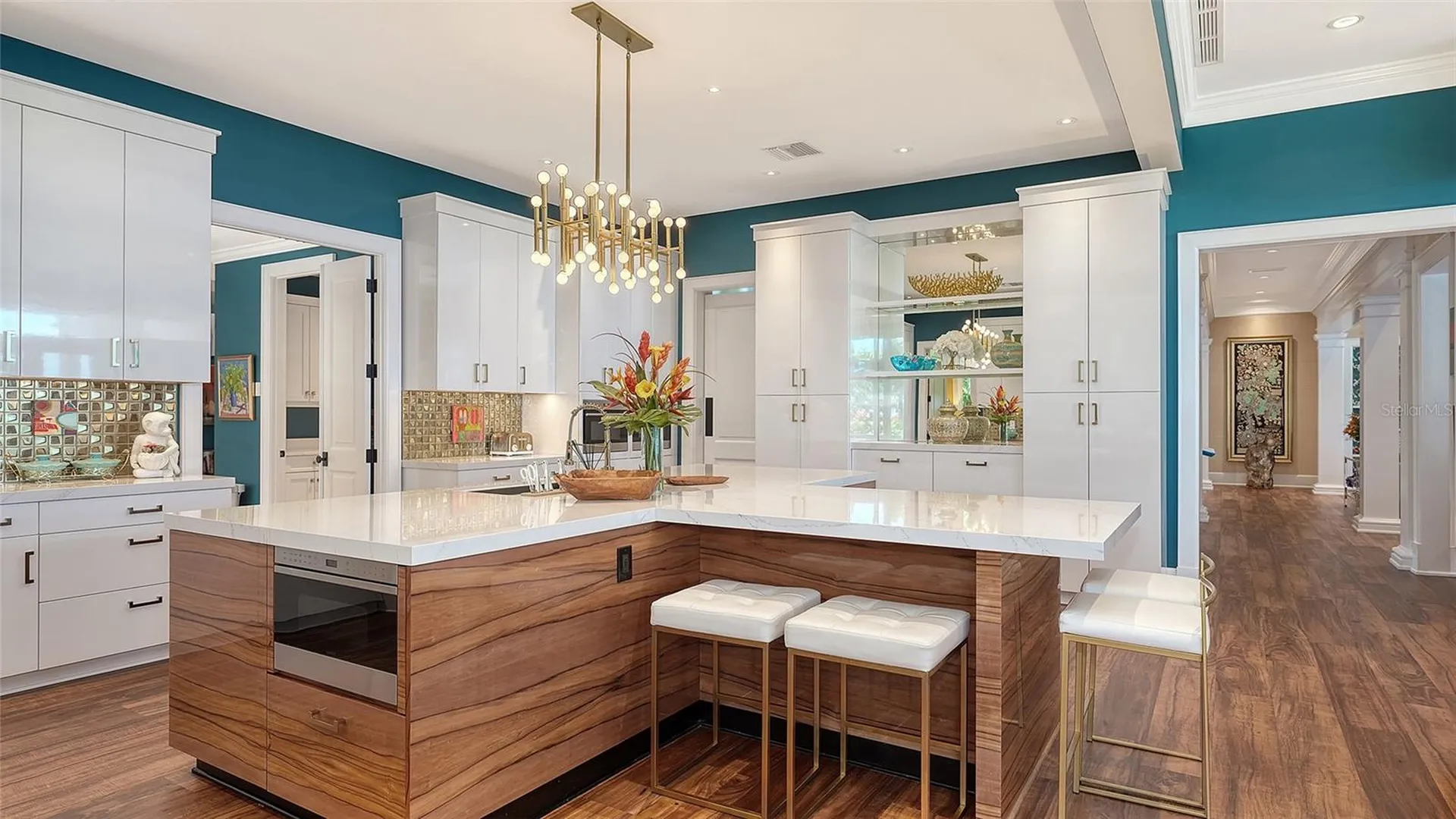 1204 Hillview Drive Sarasota FL 34239