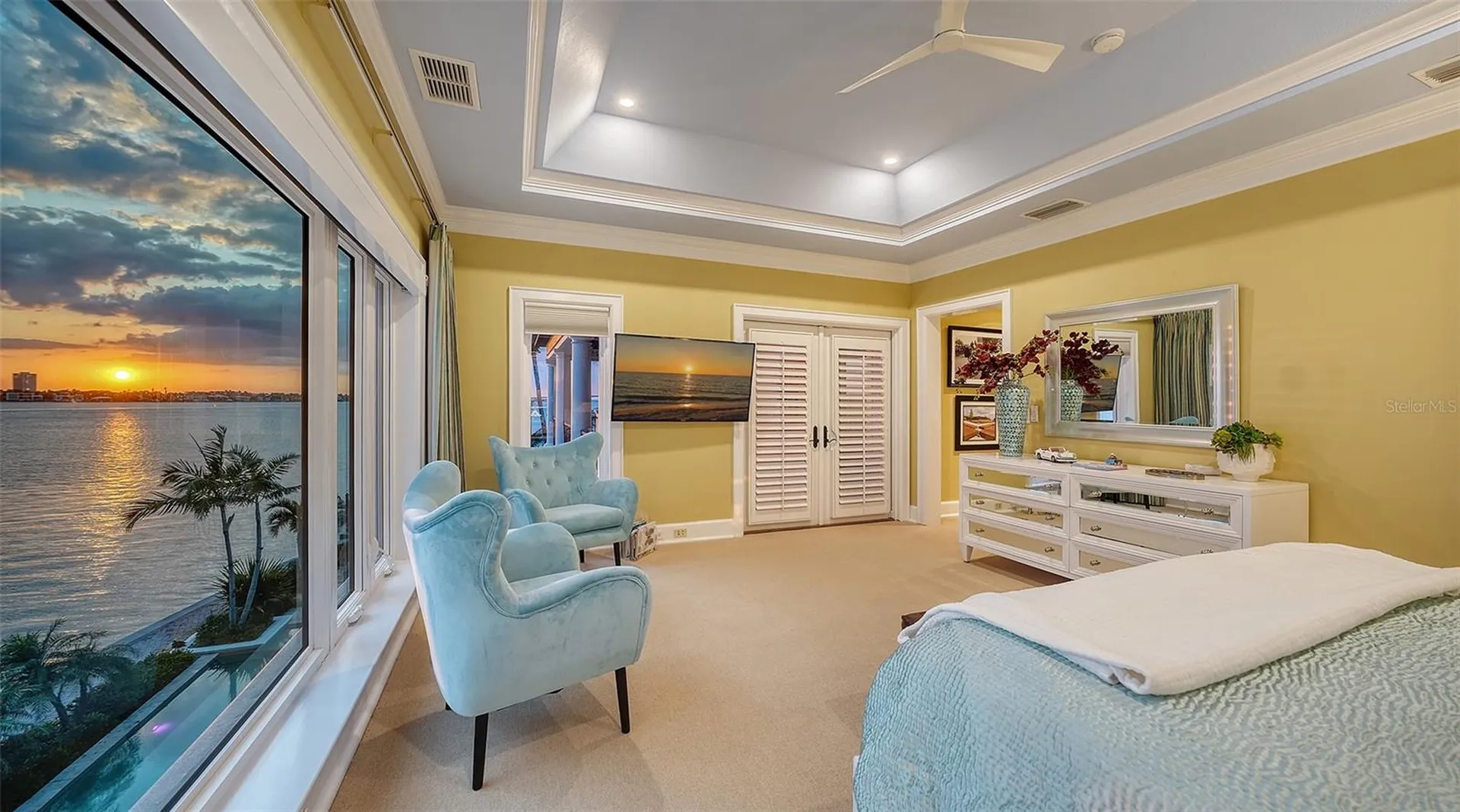1204 Hillview Drive Sarasota FL 34239
