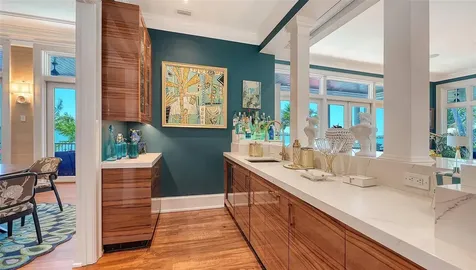 1204 Hillview Drive Sarasota FL 34239