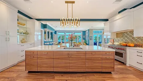 1204 Hillview Drive Sarasota FL 34239