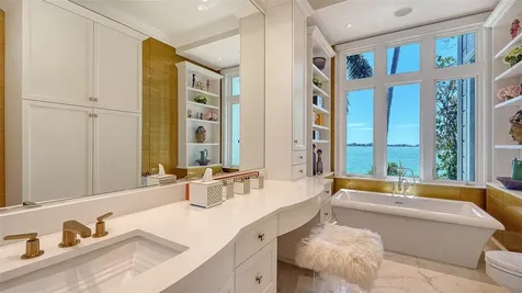 1204 Hillview Drive Sarasota FL 34239