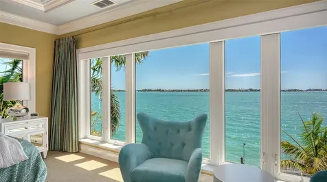 1204 Hillview Drive Sarasota FL 34239