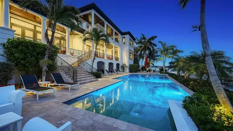 1204 Hillview Drive Sarasota FL 34239