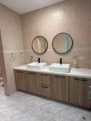 763 San Salvador Caguas PR 00725