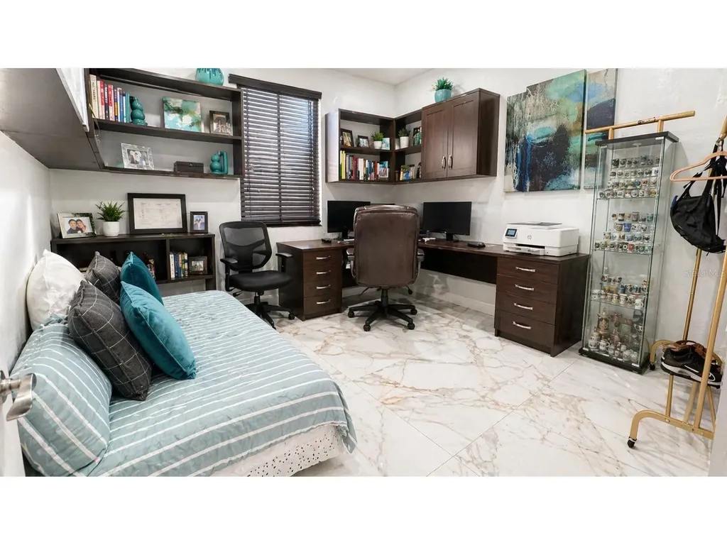 1041 NE 208th Street Miami FL 33179