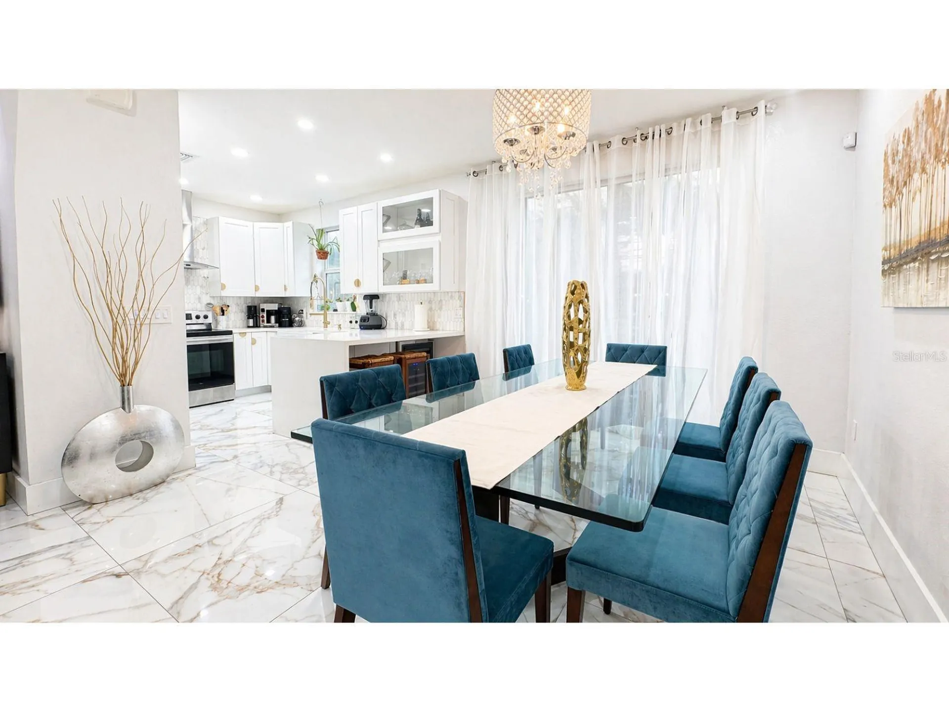1041 NE 208th Street Miami FL 33179