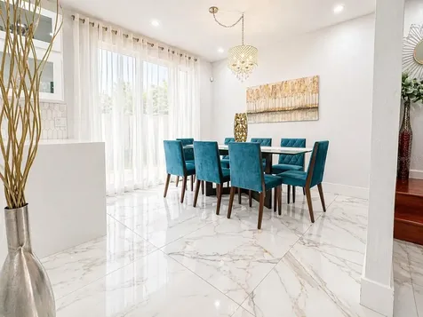 1041 NE 208th Street Miami FL 33179