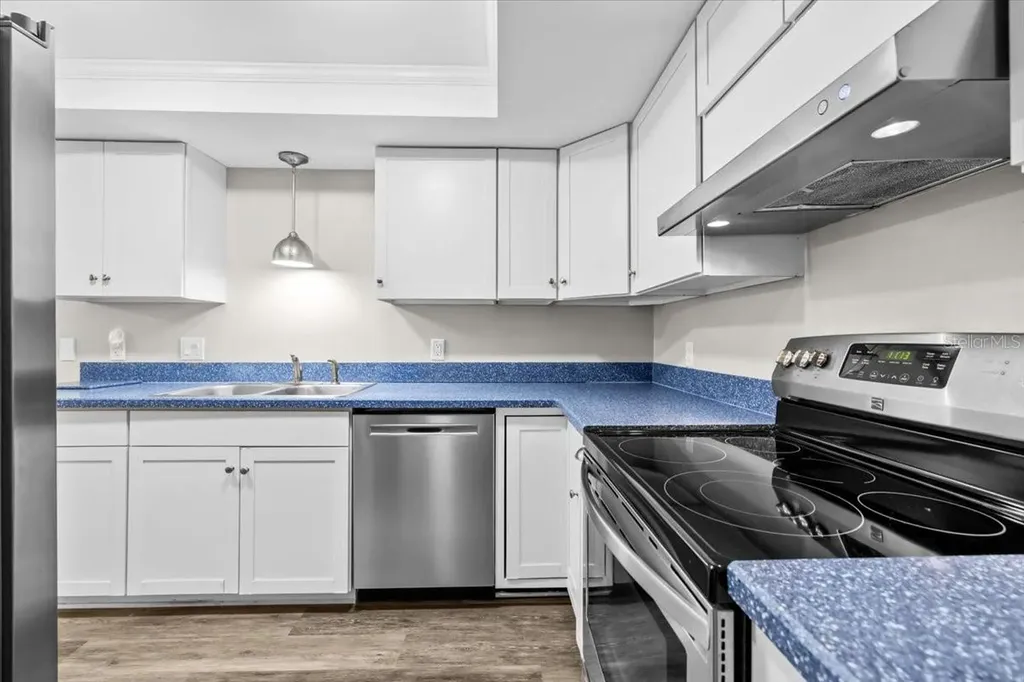 413 S Bayshore Boulevard Safety Harbor FL 34695