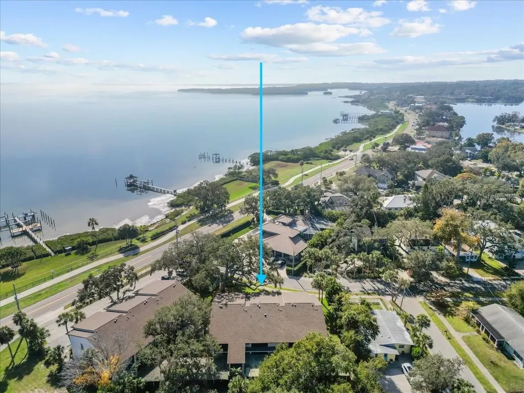 413 S Bayshore Boulevard Safety Harbor FL 34695