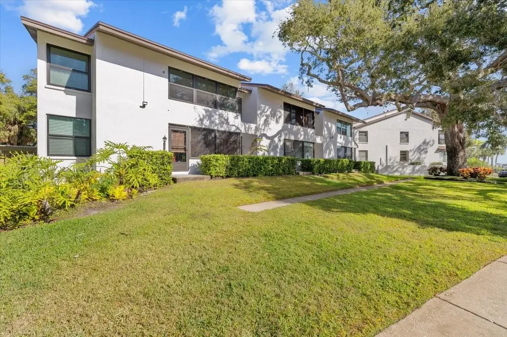 413 S Bayshore Boulevard Safety Harbor FL 34695