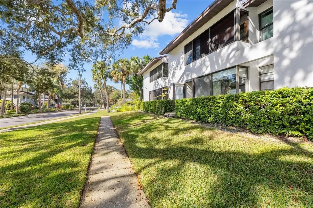 413 S Bayshore Boulevard Safety Harbor FL 34695