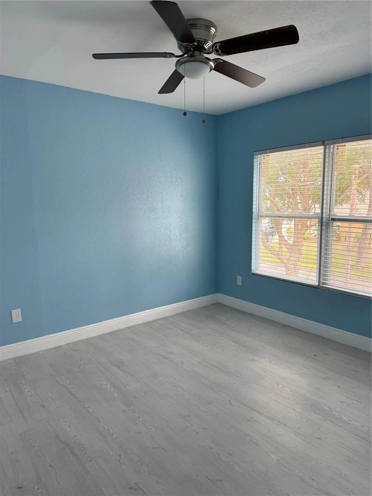 208-210-212 Elizabeth Avenue Clearwater FL 33759