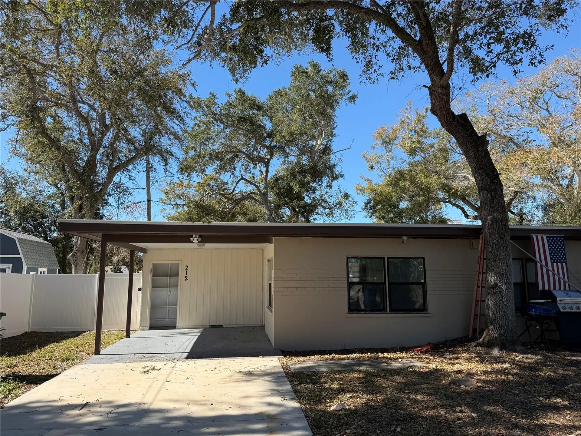 208-210-212 Elizabeth Avenue Clearwater FL 33759