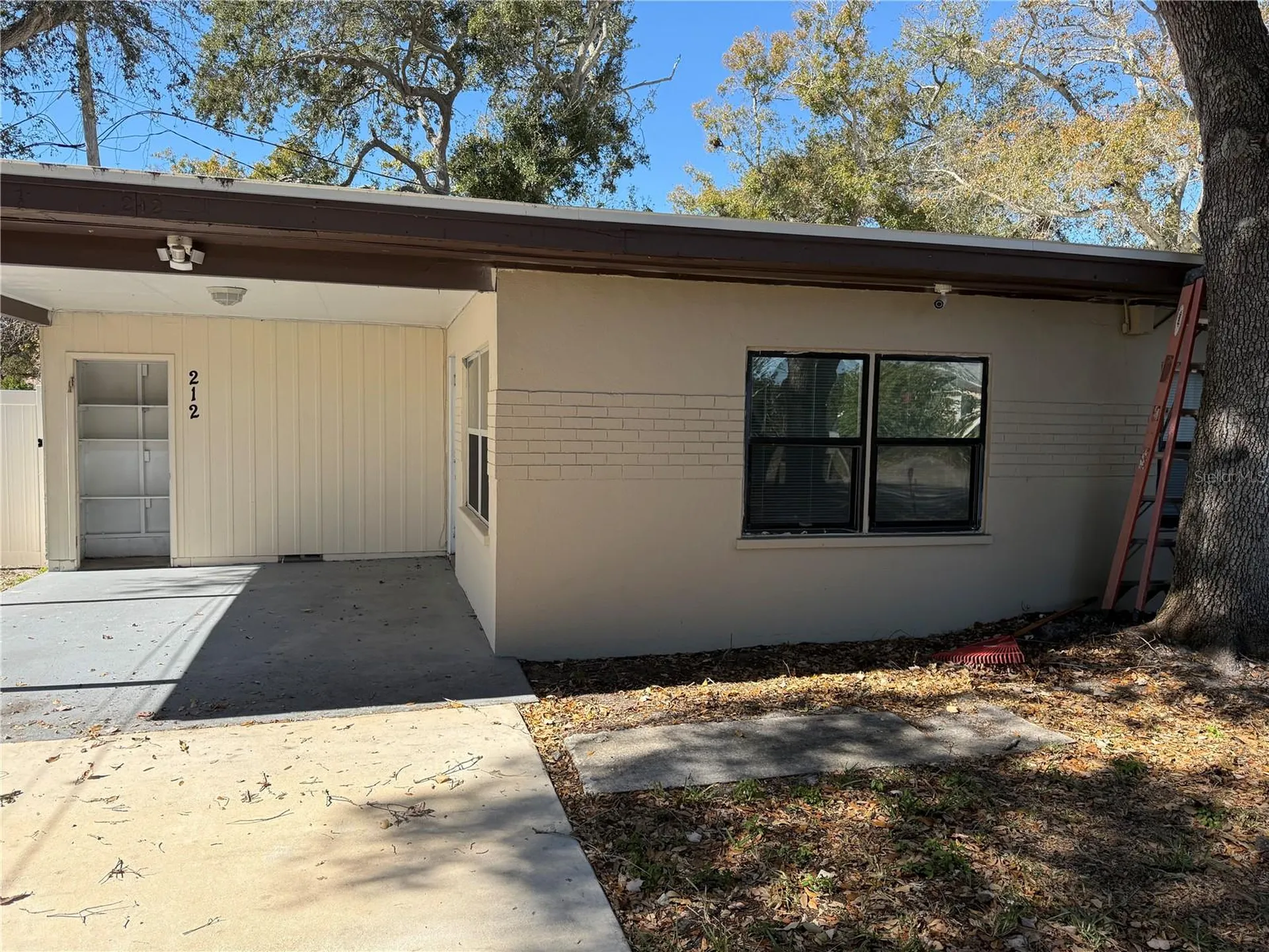 208-210-212 Elizabeth Avenue Clearwater FL 33759